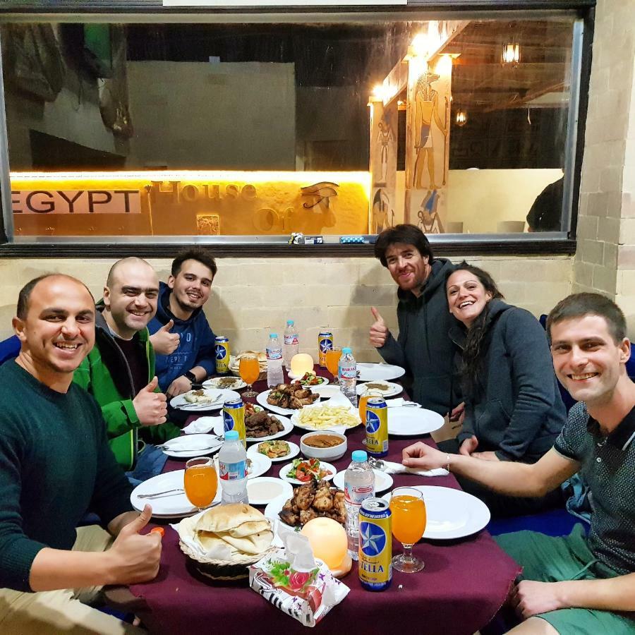 קהיר Cozy Studios Pyramids View מראה חיצוני תמונה